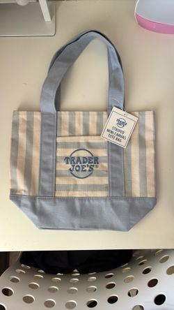Stripped Trader Joe’s tote