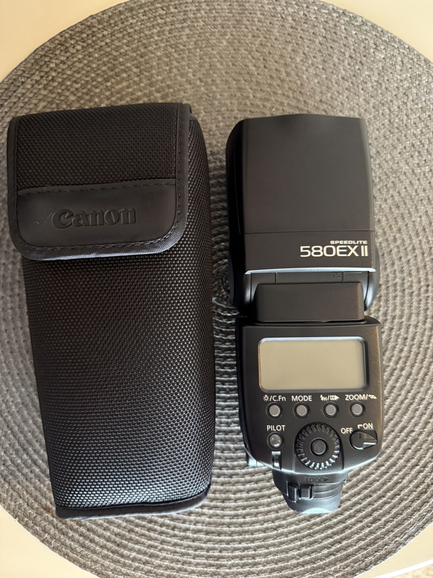 Canon Speedlite 580 EX II