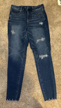 American Eagle ripped jeans 