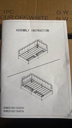 Selling this brand new corner bed