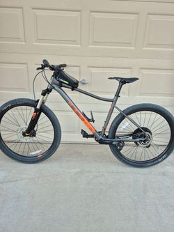 MARIN WILDCAT 5 MOUNTAIN BIKE, 1X11 (LARGE FRAME)