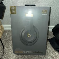 Shadow Gray Beats Studio Headphones 