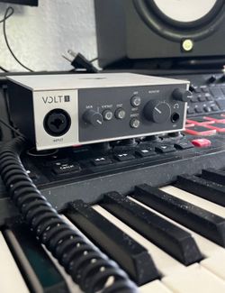 UAD VOLT 1 AUDIO INTERFACE