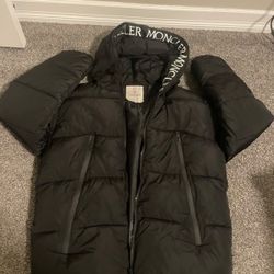 moncler moncleta short down jacket og version no nfc tag