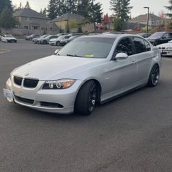 2006 BMW 330i 