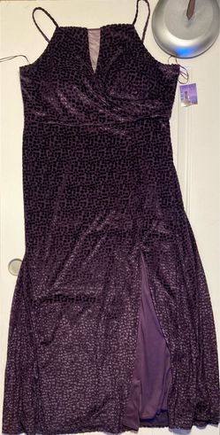 NightWay 18W Plum Dress