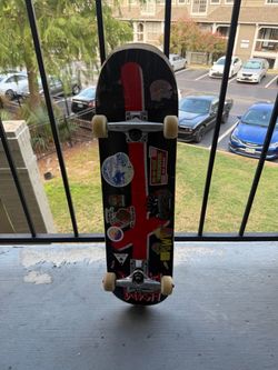 Skateboard