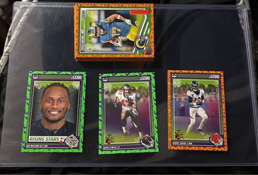 Score NFL Halloween Trading Cards Lot