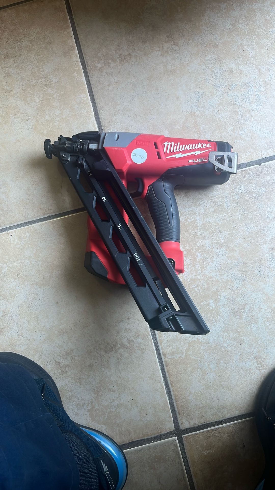 Milwaukee 15GA Finish Nailer