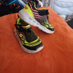 Skechers