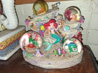 Disney Little Mermaid Multi-Globe Snow Globe Figurine