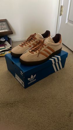 brand new size 13 men’s gazelle shoes
