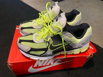 Nike Vomero 5 Sneakers Volt/Black/White