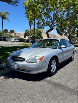 2002 Ford Taurus