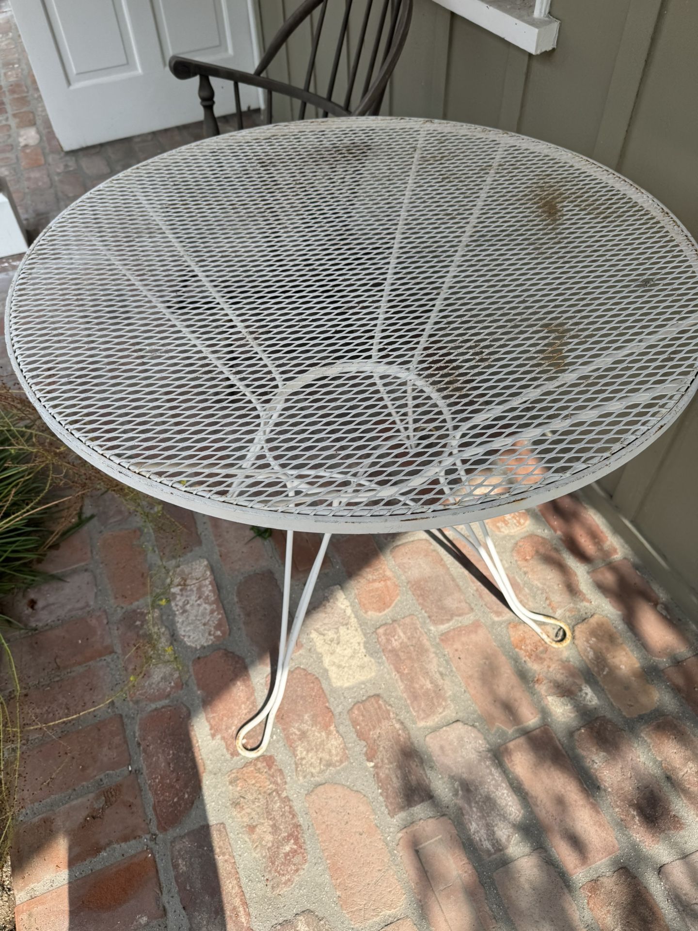 Free Table
