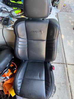 Dodge challenger hellcat seats