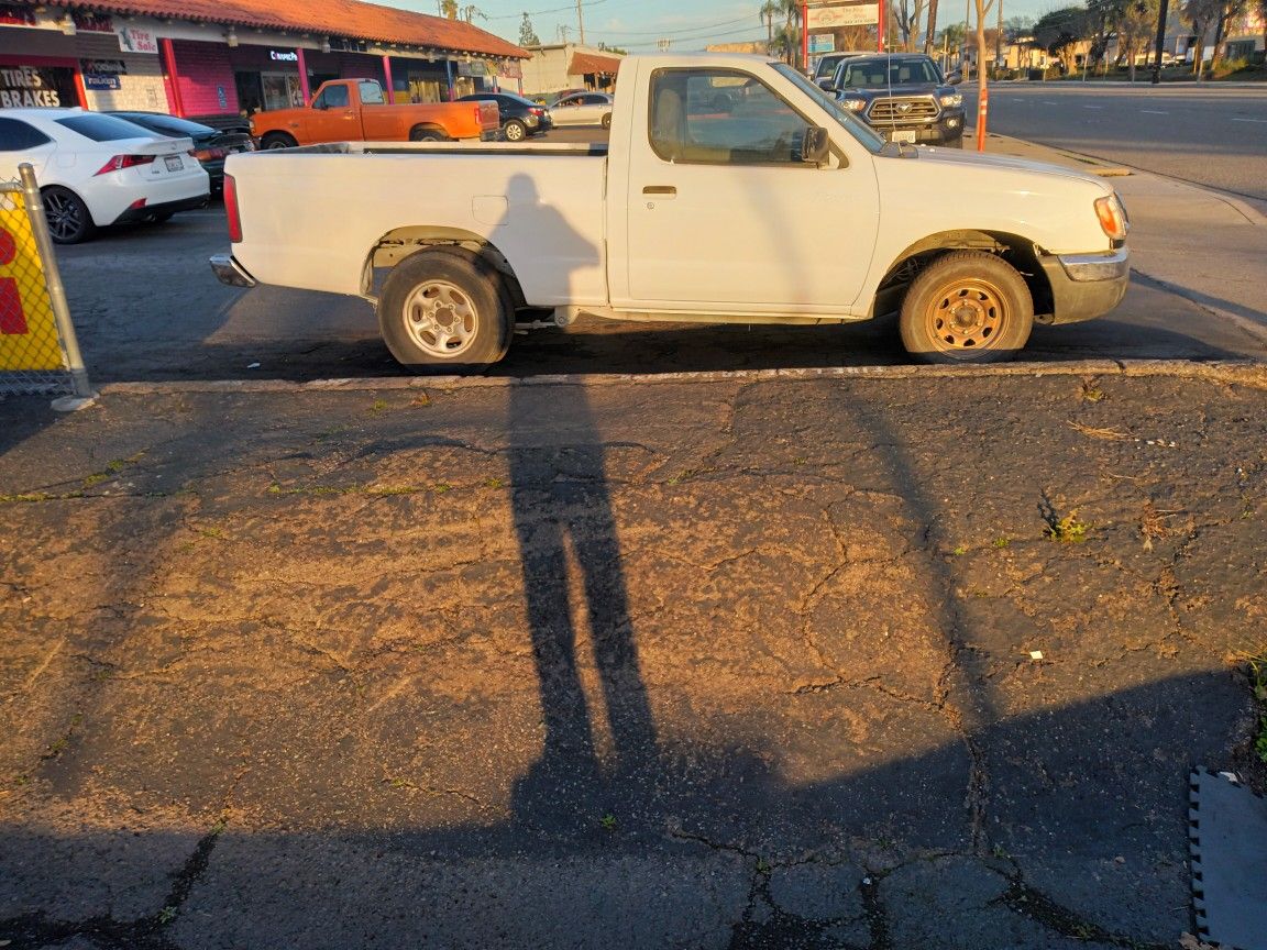 1999 Nissan Frontier