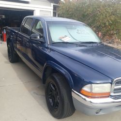 2003 Dodge Dakota 4.7 V/8  4 Door