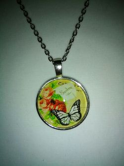New cabochon necklace