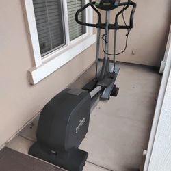 Nordictrack CX998  elliptical trainer