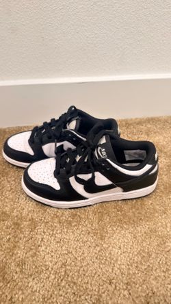 1y Nike Panda Shoe