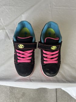 Girls Heelys