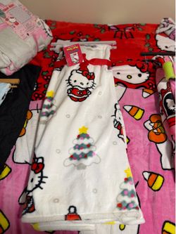 Hello Kitty Blanket