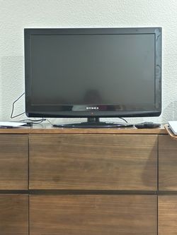 Dynex Flat Screen TV