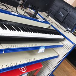 Roland Keyboard 