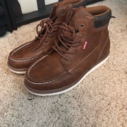 Levi’s Kids Boots Size 6