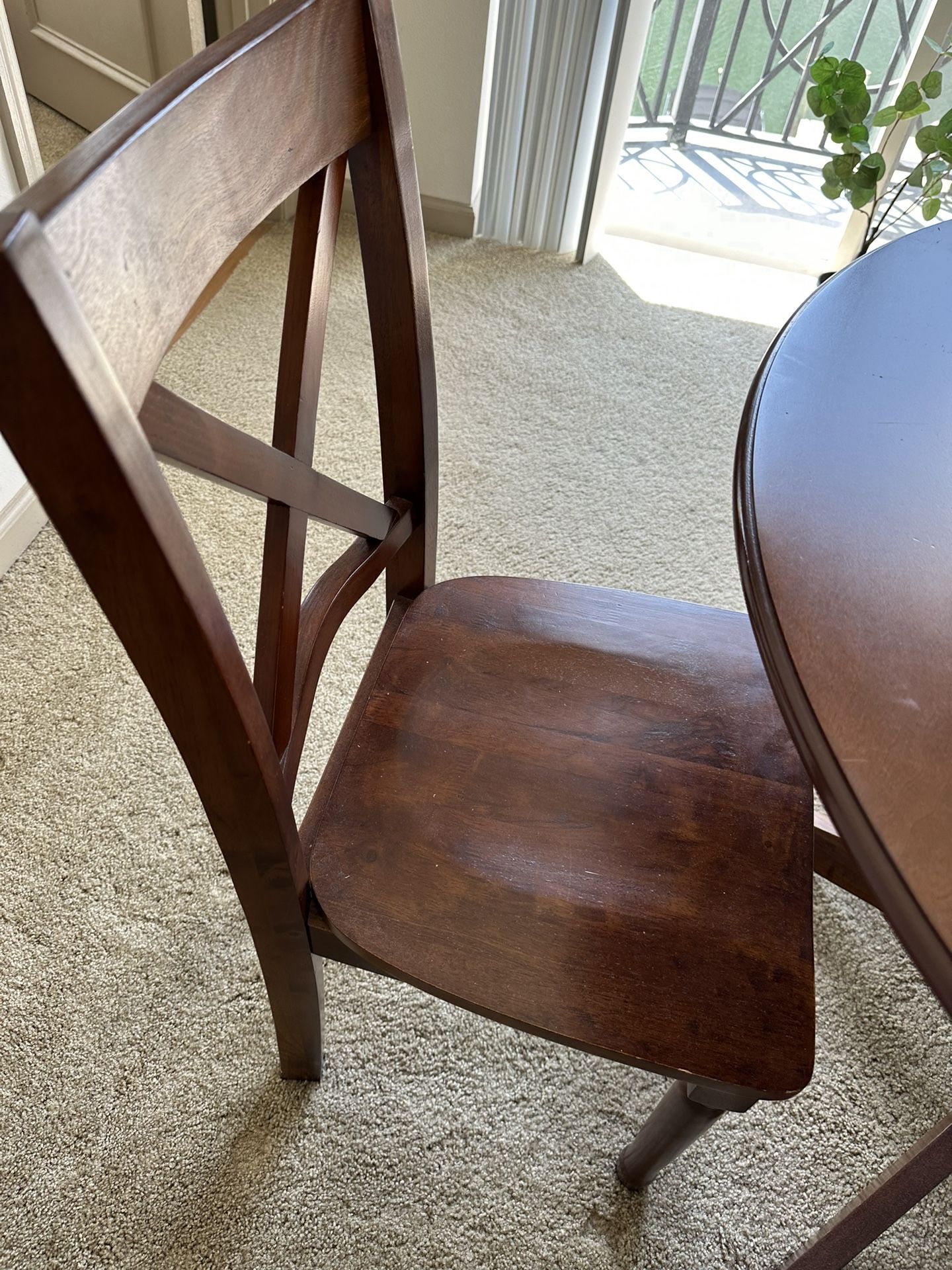 Wood Veneer Dining Table & Chairs Sets, 4 Seats for Sale in Washington