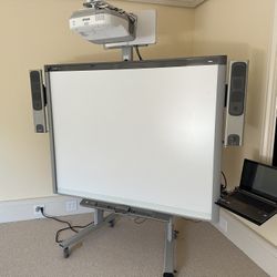Smart Board  DViT SBX880 + Epson Projector