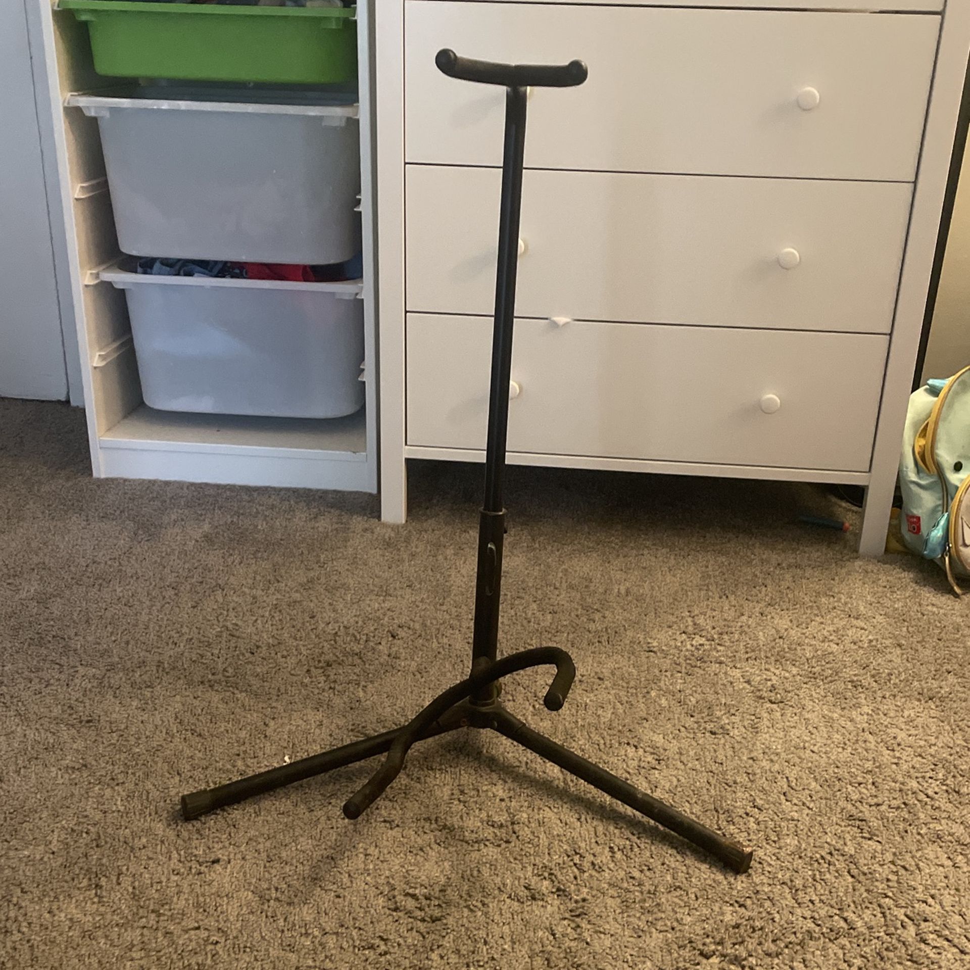 Guitar Stand