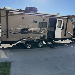 2014 Heartland Wilderness Travel Trailer