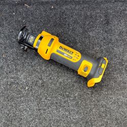 DEWALT Cut Off Tool
