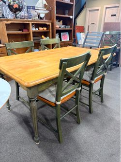 Pier 1 Imports Wooden Green Dining Table w/ 4 Matching Chairs, great condition