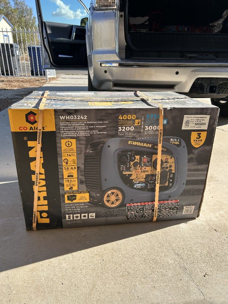 Firman WH03242 Dual Fuel Gas Propane Inverter Generator
