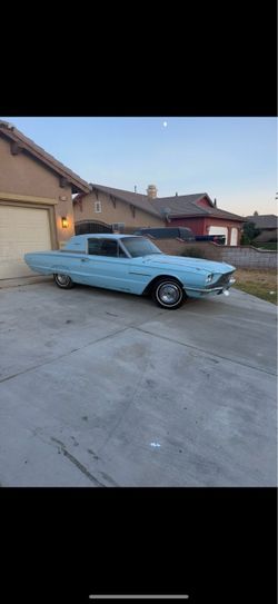 1966 Ford Thunderbird