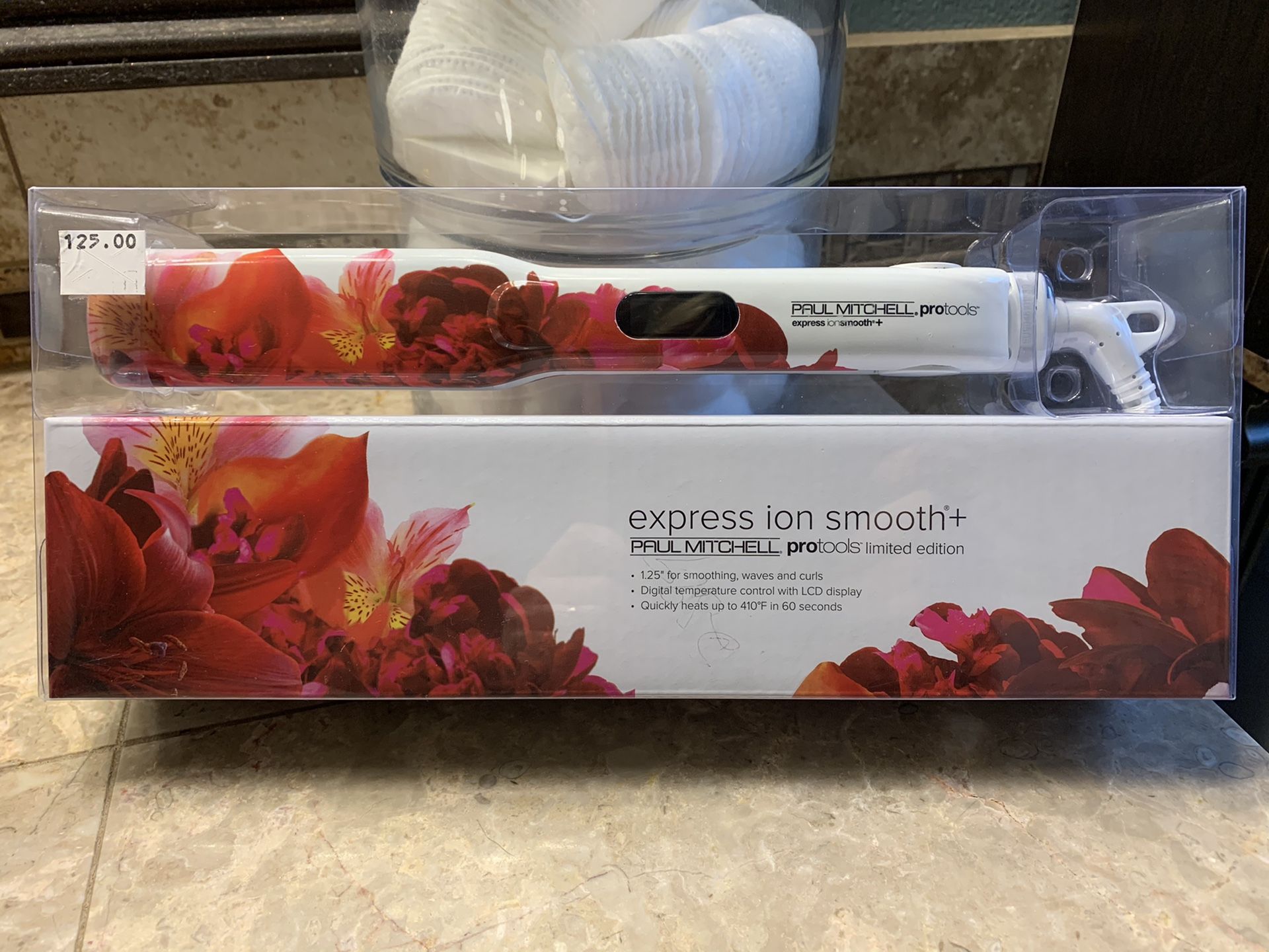 NEW Hair Straightener Salon Quality Paul Mitchell protools express ionsmooth