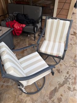 2 swivel chairs new cushions
