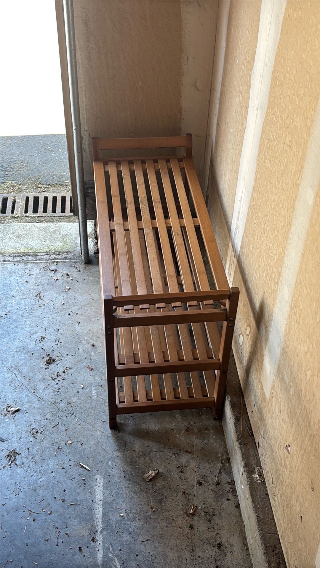 Shoe rack