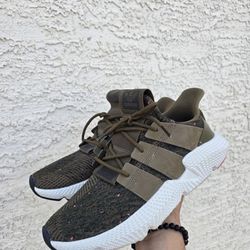 Adidas Shoes Size 10.5 