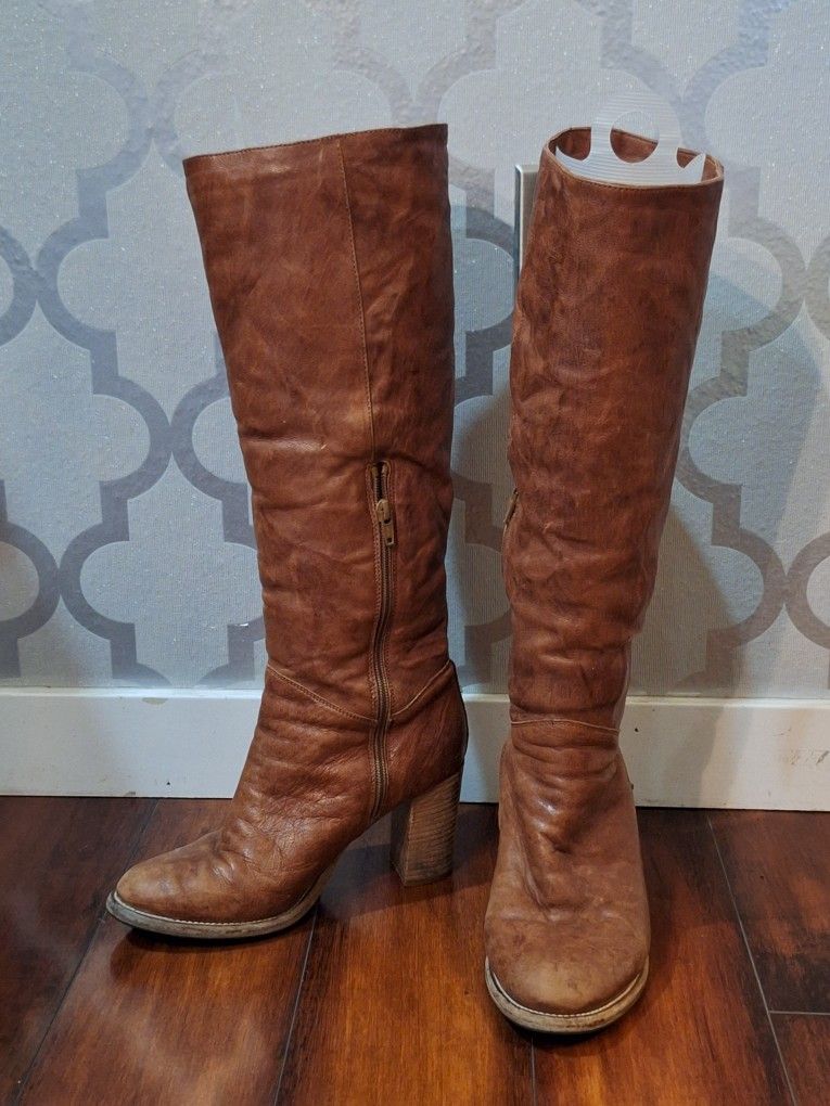 Ross & Snow Michela Knee-Hi Leather Boots in Cognac Size 8