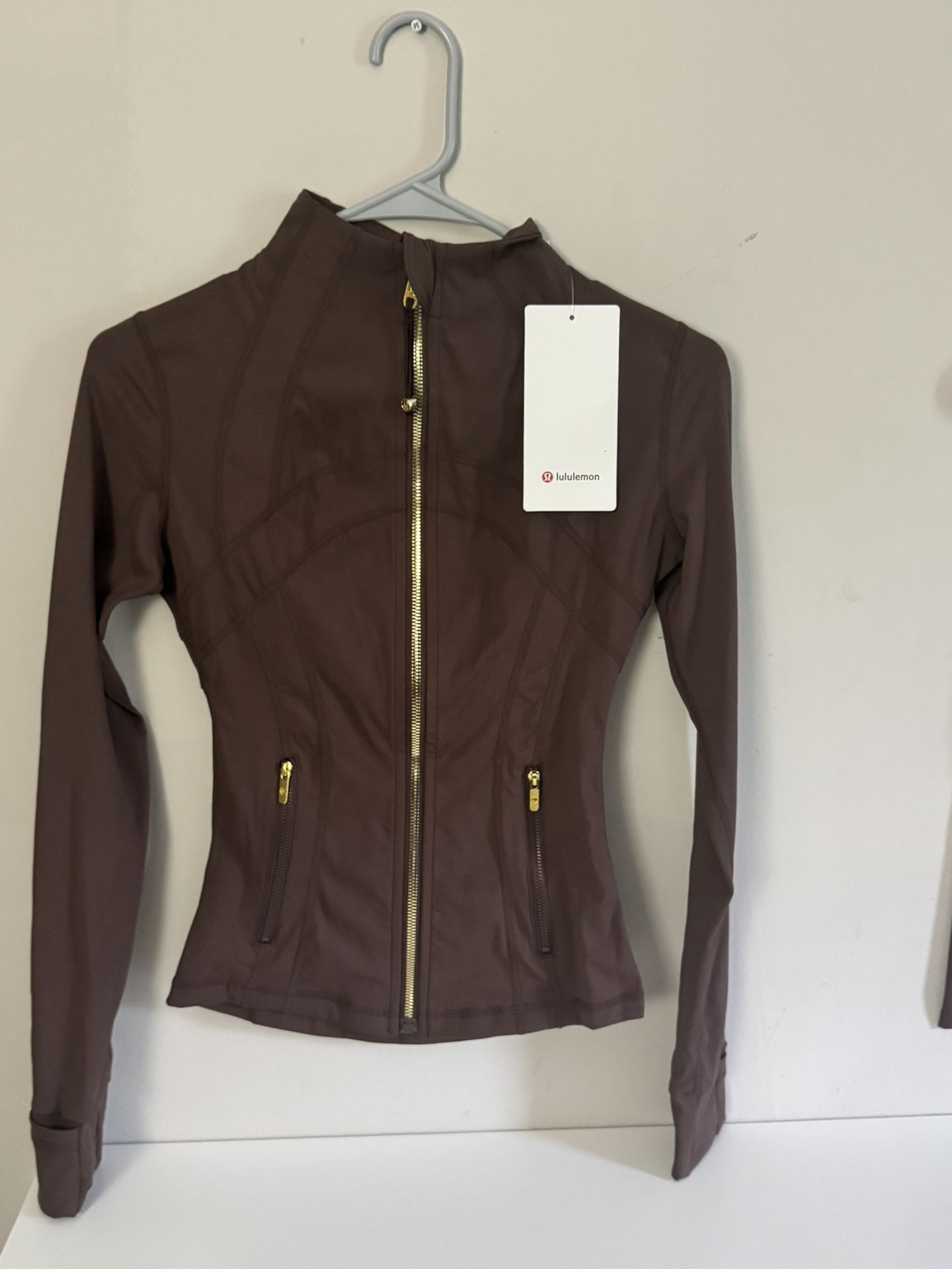 Lululemon Define Set Brown With Jacket And Leggings , Size 2, Activewear, Yoga