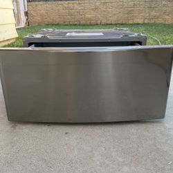 LG Laundry Washer/Dryer Pedestal with Storage Drawer 