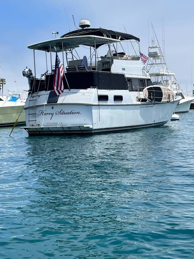 1987 36’ Carver Mariner Motor Yacht With Slip
