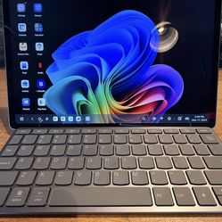 Like New - LENOVO TAB PLUS 11.5” 2K LCD Display