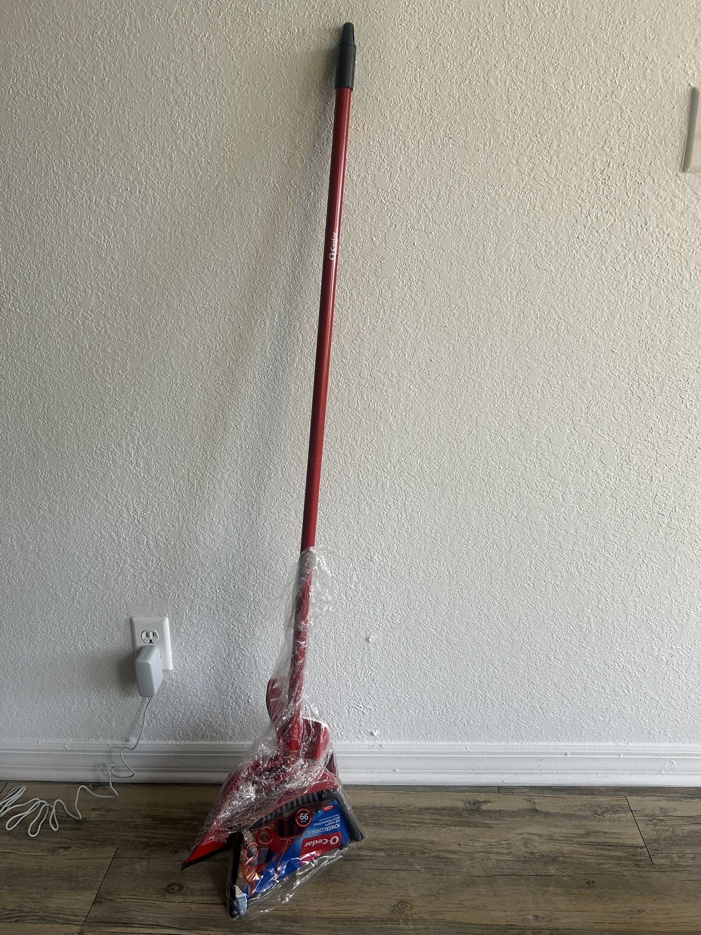 Broom/ dust Pan Set