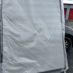 QUEEN BOX SPRING 