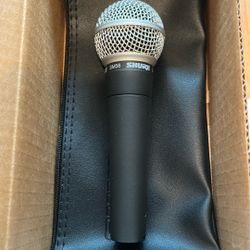 Shure SM58 Microphone 